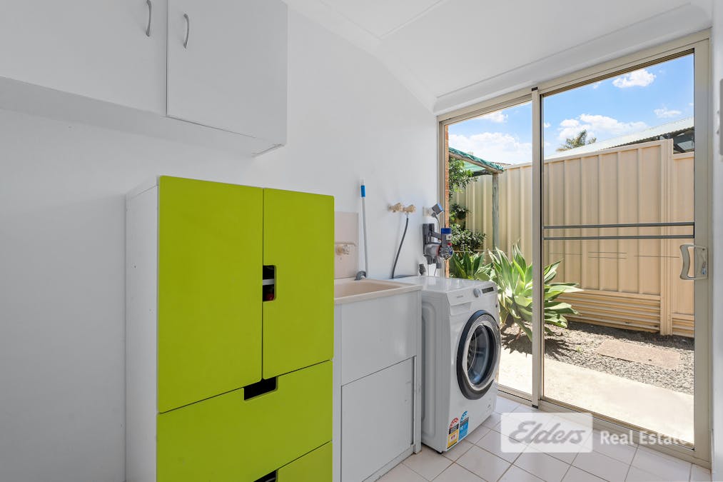10 Darwin Way, College Grove, WA, 6230 - Image 17