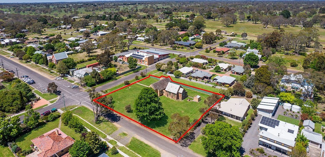 89-93 Wills Street, Dunkeld, VIC, 3294 - Image 12