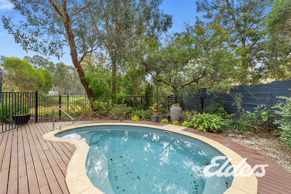 10 Somerset Drive, Yarrawonga, VIC, 3730 - Image 5