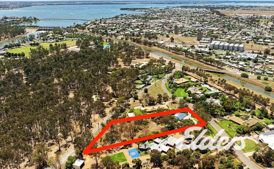 10 Somerset Drive, Yarrawonga, VIC, 3730 - Image 2
