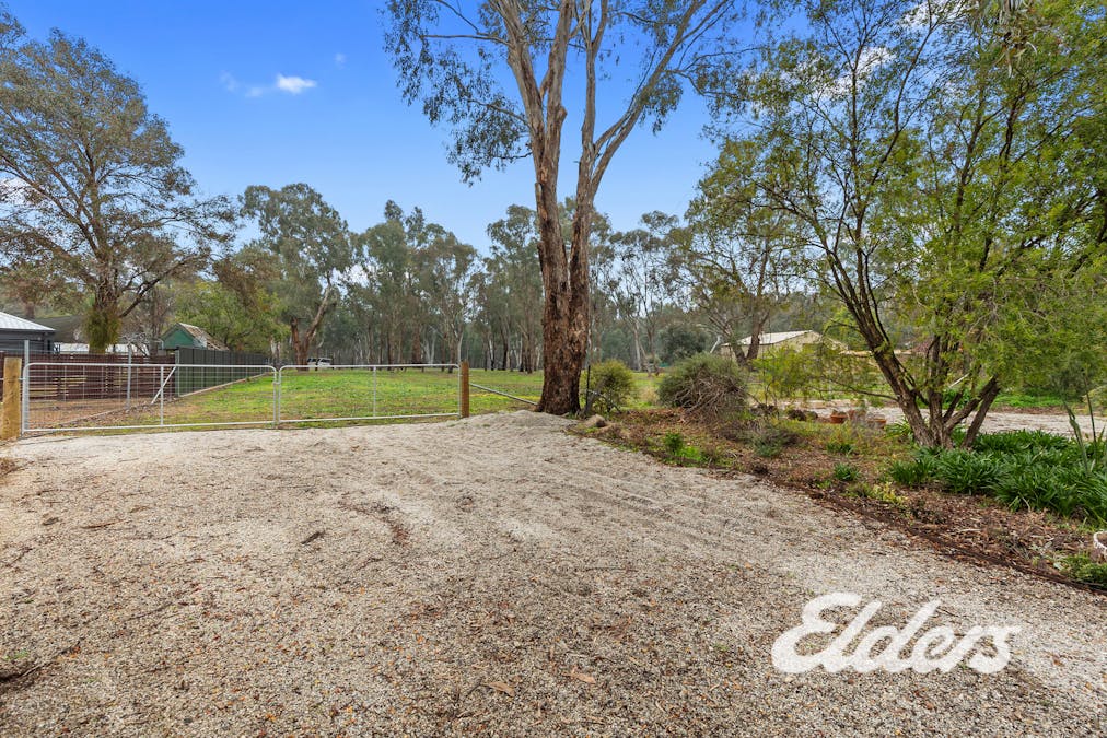 10 Somerset Drive, Yarrawonga, VIC, 3730 - Image 3