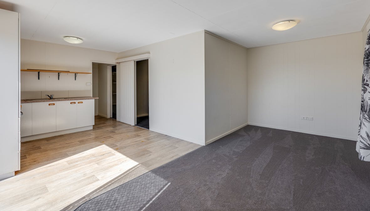 145 Holberton Street, Newtown, QLD, 4350 - Image 9