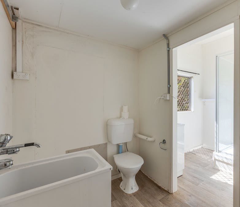 145 Holberton Street, Newtown, QLD, 4350 - Image 17