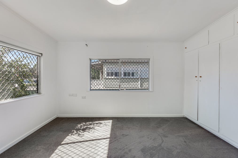 145 Holberton Street, Newtown, QLD, 4350 - Image 14