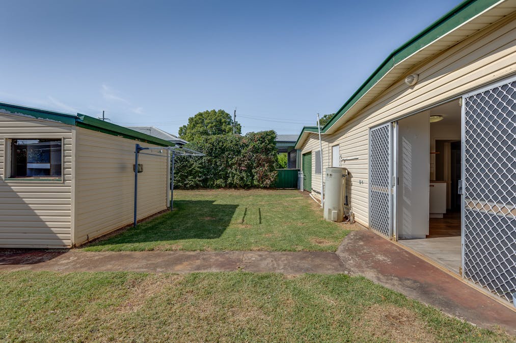 145 Holberton Street, Newtown, QLD, 4350 - Image 4