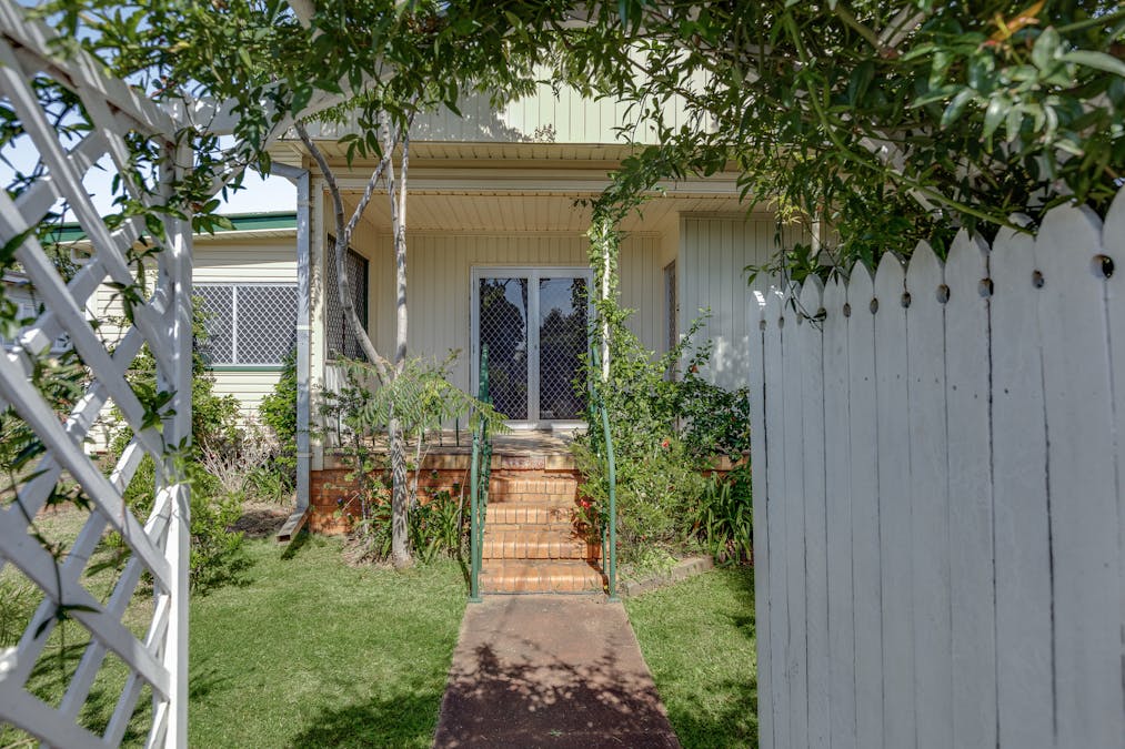145 Holberton Street, Newtown, QLD, 4350 - Image 21
