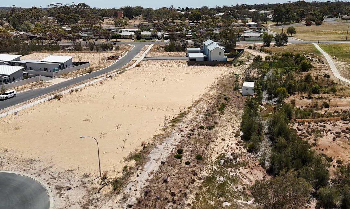 7 Kaatanup Loop, Katanning, WA, 6317 - Image 6
