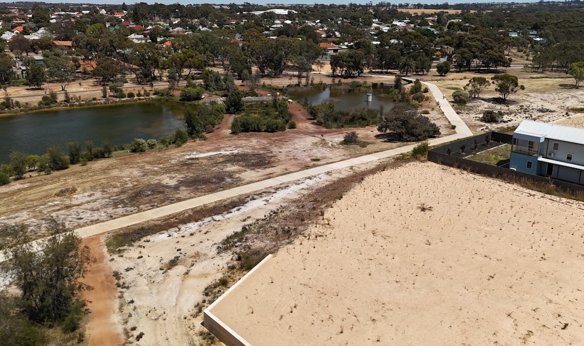 7 Kaatanup Loop, Katanning, WA, 6317 - Image 30