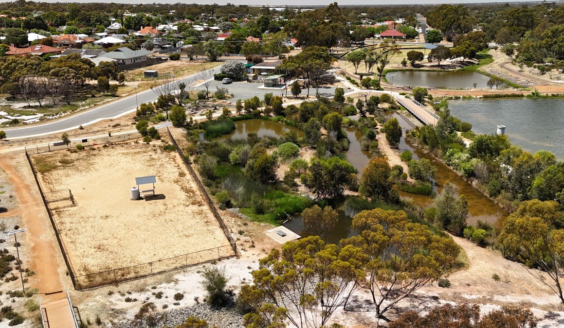 7 Kaatanup Loop, Katanning, WA, 6317 - Image 31