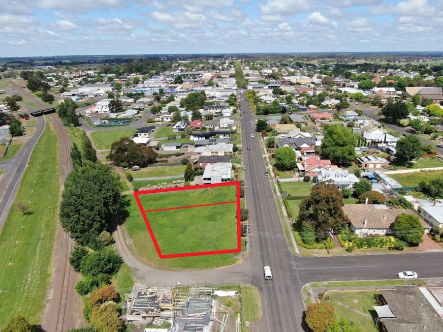298-300 Gray Street, Hamilton, VIC, 3300 - Image 3