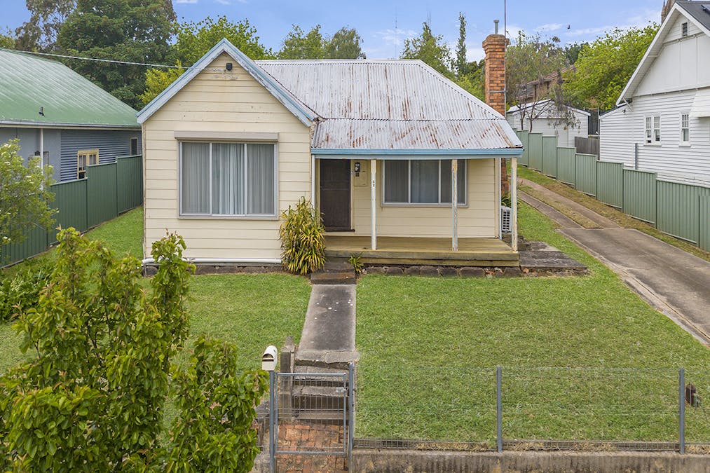 32 Clarke Street, Hamilton, VIC, 3300 - Image 8