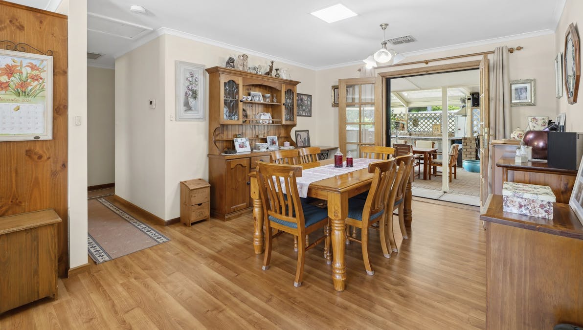 6 Westbrook Avenue, Loxton, SA, 5333 - Image 5