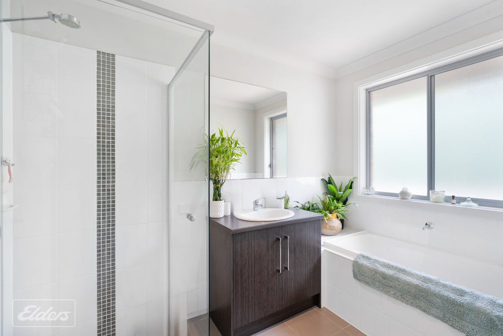 13 Shields Crescent, Encounter Bay, SA, 5211 - Image 17