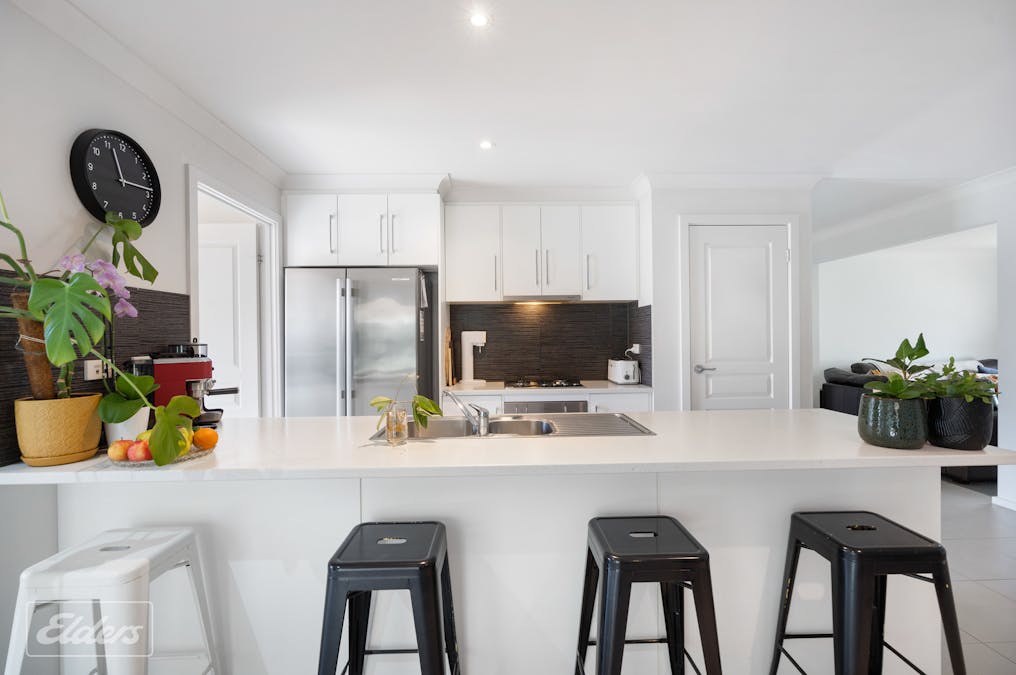 13 Shields Crescent, Encounter Bay, SA, 5211 - Image 5