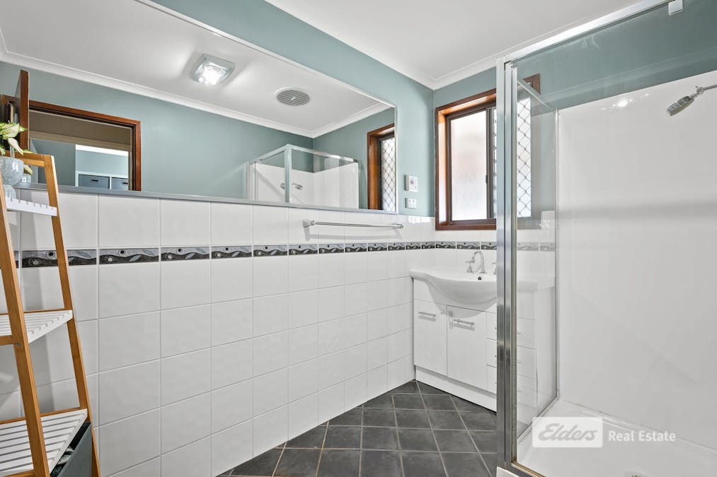 3 Lawley Street, Collie, WA, 6225 - Image 11