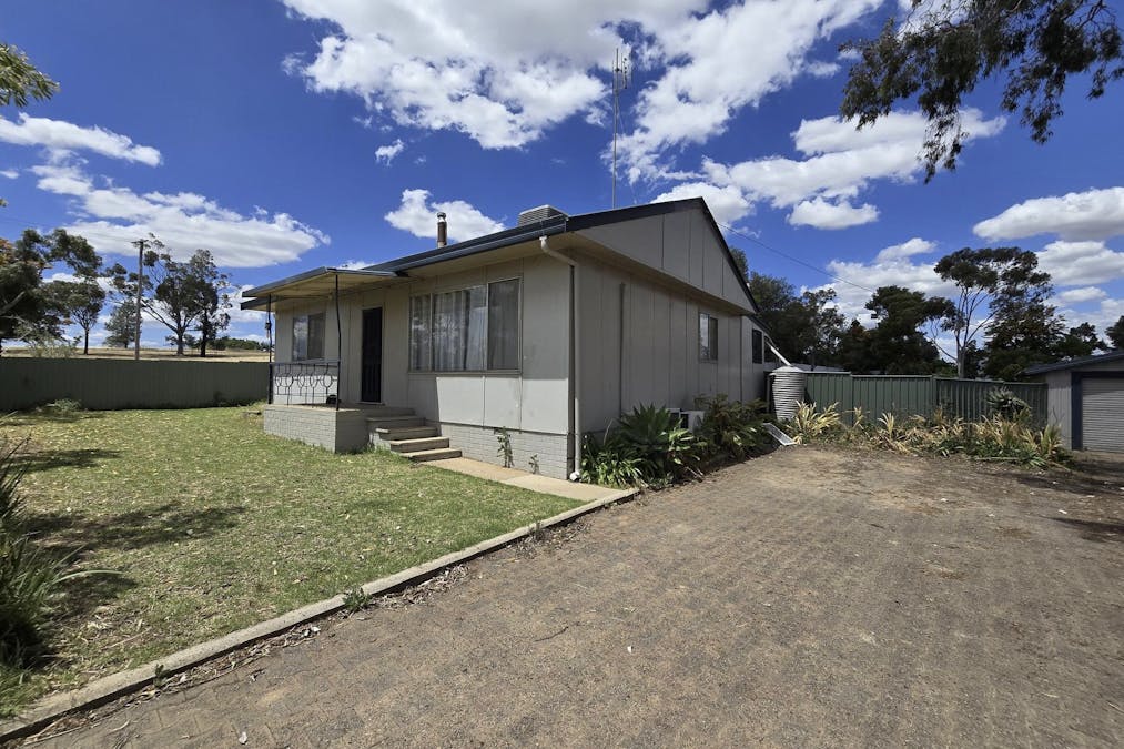 88-90 Peakhill Road, Parkes, NSW, 2870 - Image 2