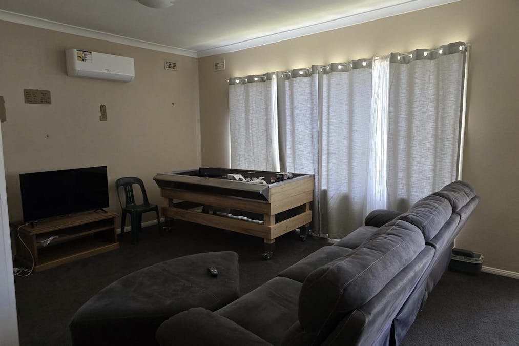 88-90 Peakhill Road, Parkes, NSW, 2870 - Image 6