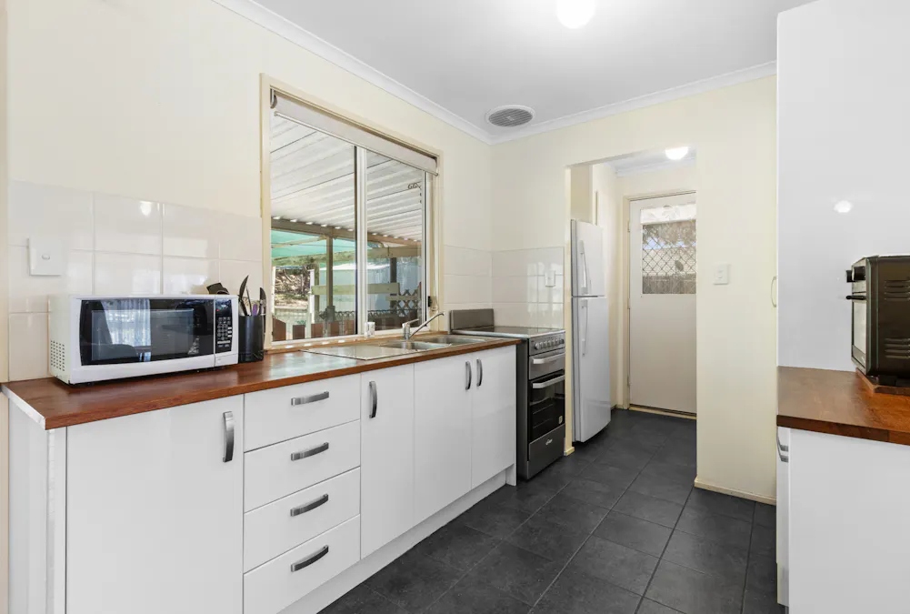 5 Sheoak Crescent, Eudunda, SA, 5374 - Image 3