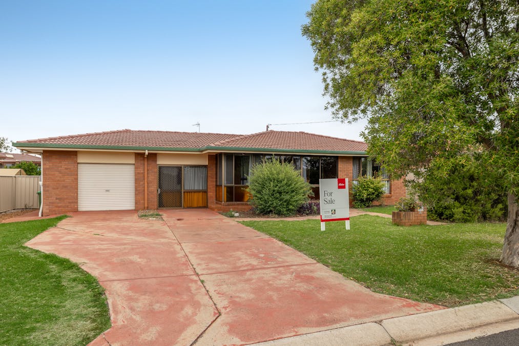 26 Jimbour Drive, Newtown, QLD, 4350 - Image 12