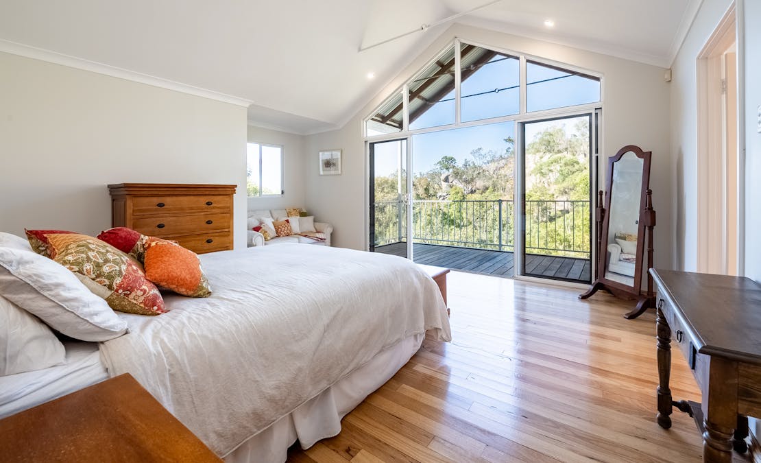 80 Alidja Lane, Swan View, WA, 6056 - Image 5