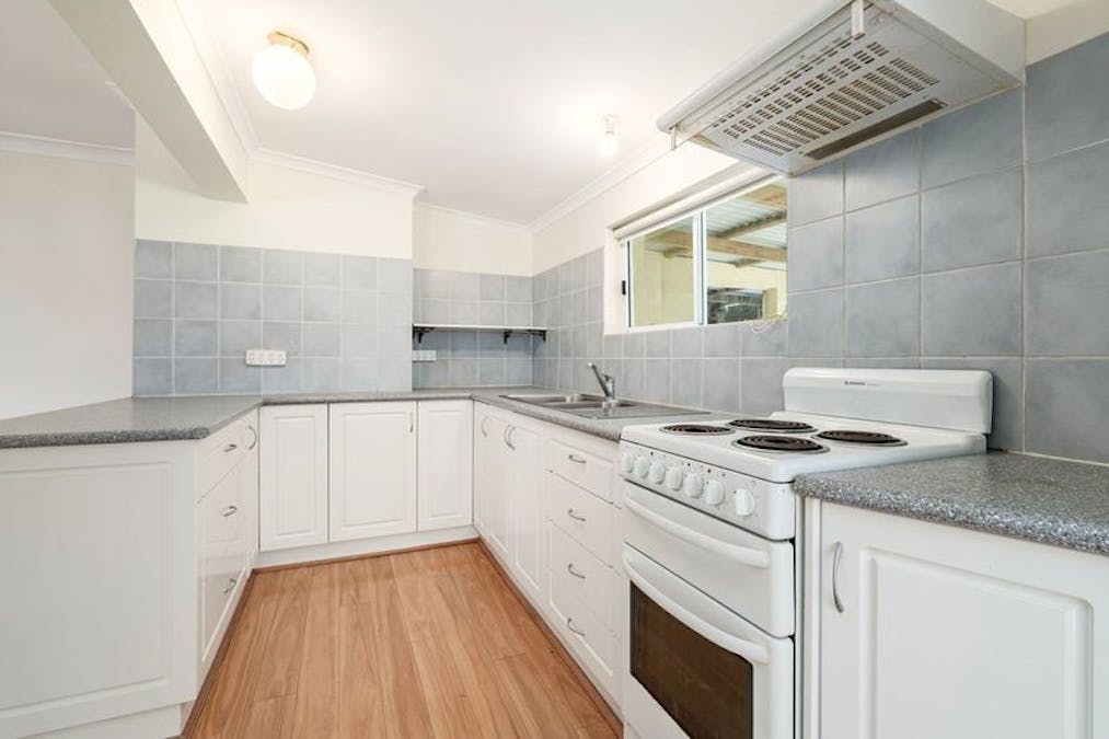 173 Albury Street, Holbrook, NSW, 2644 - Image 2