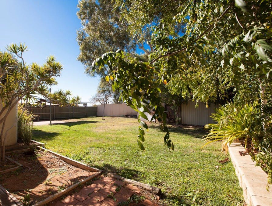 8 James Street, Carnarvon, WA, 6701 - Image 23
