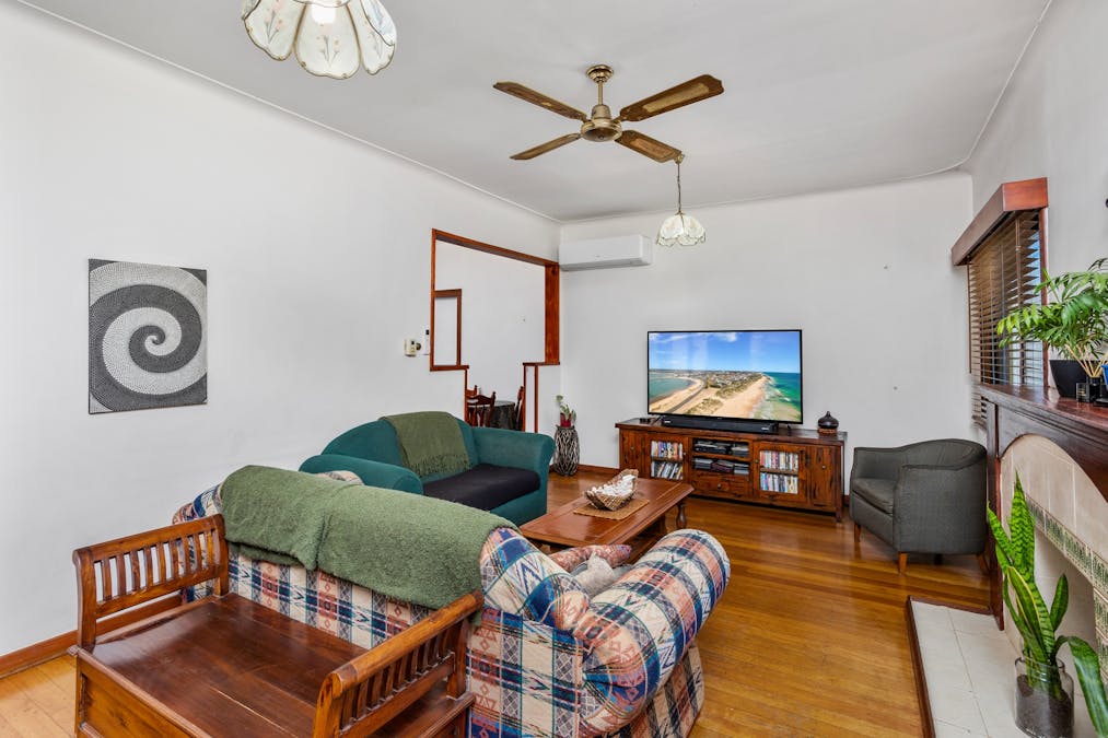 63 Hastie Street, South Bunbury, WA, 6230 - Image 11