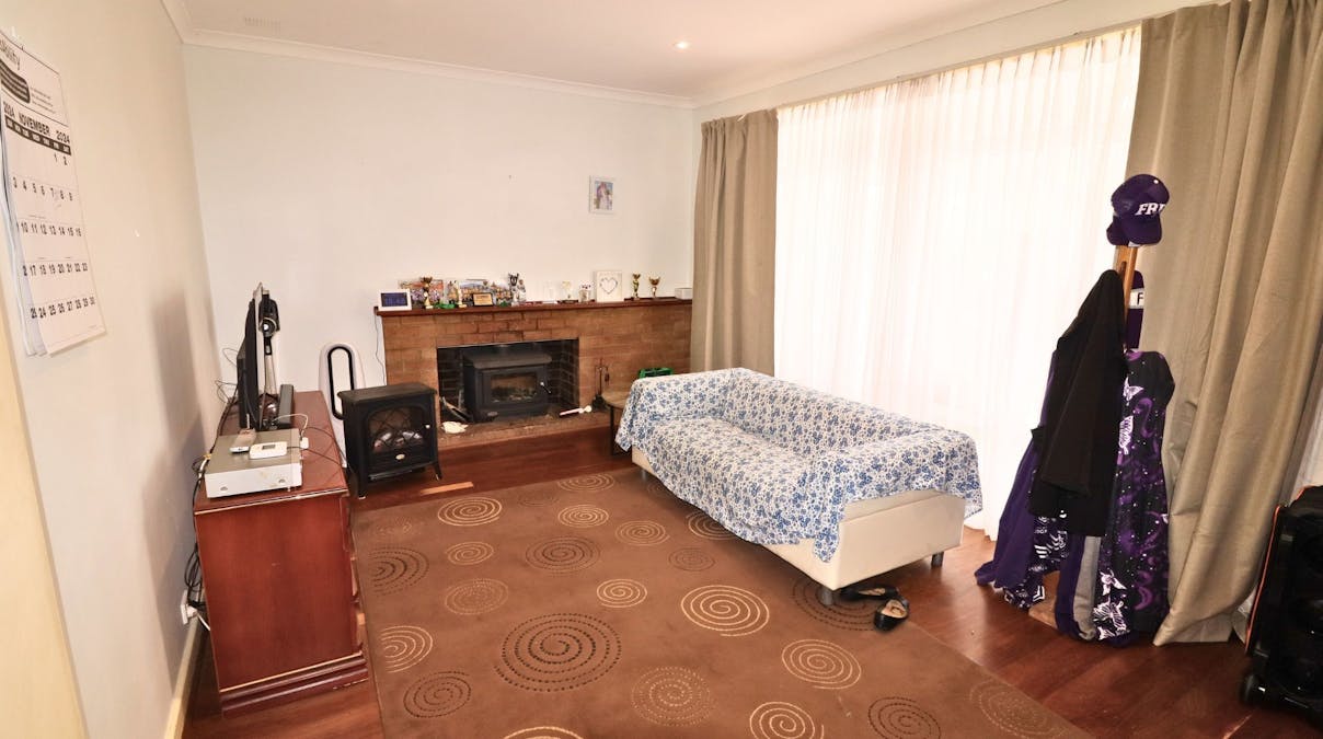 2 Moore Street, Wongan Hills, WA, 6603 - Image 3