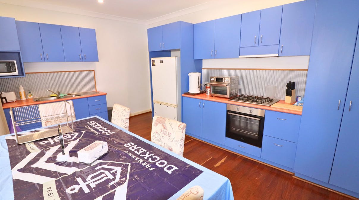 2 Moore Street, Wongan Hills, WA, 6603 - Image 5