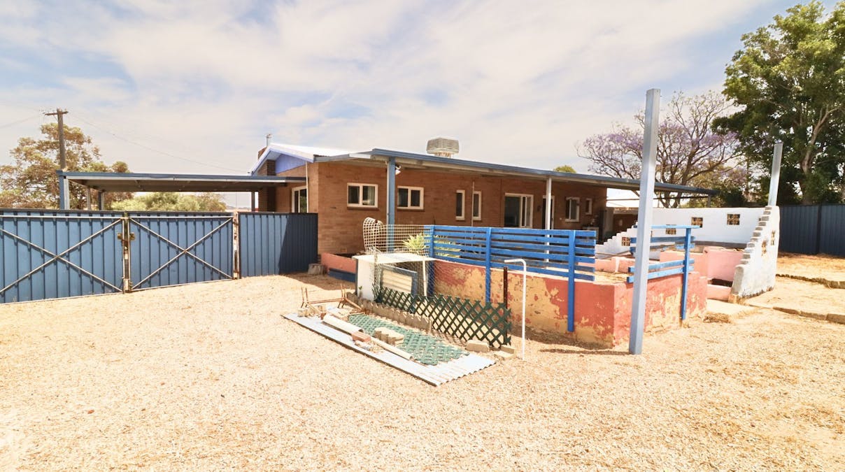 2 Moore Street, Wongan Hills, WA, 6603 - Image 13