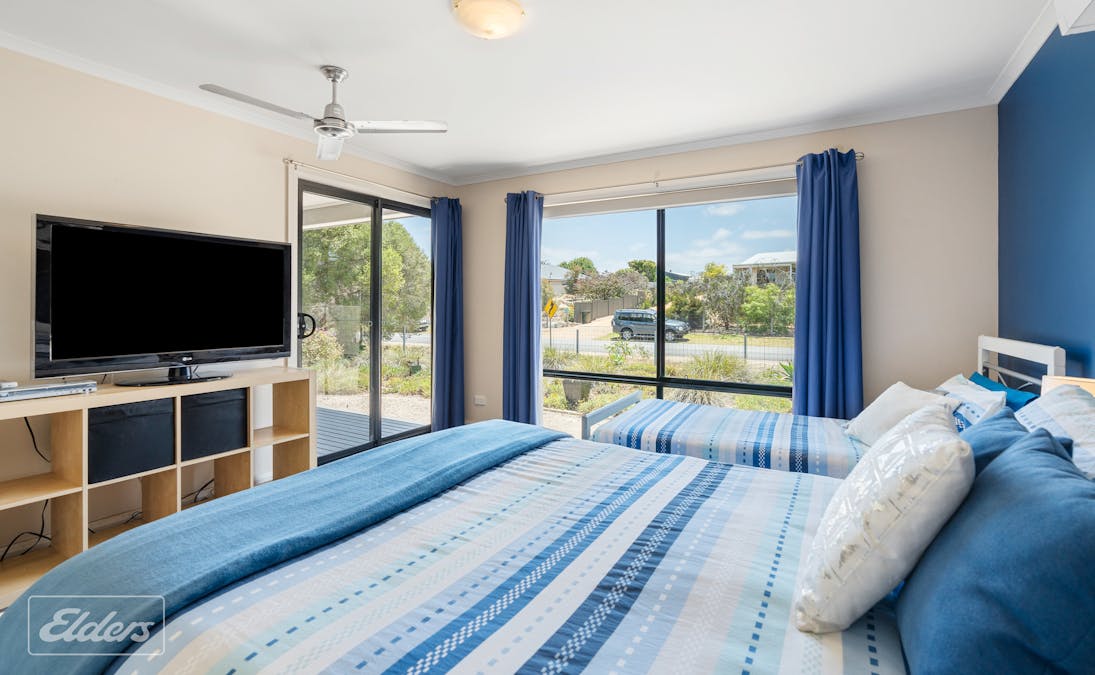 2 Alexandrina Drive, Clayton Bay, SA, 5256 - Image 7