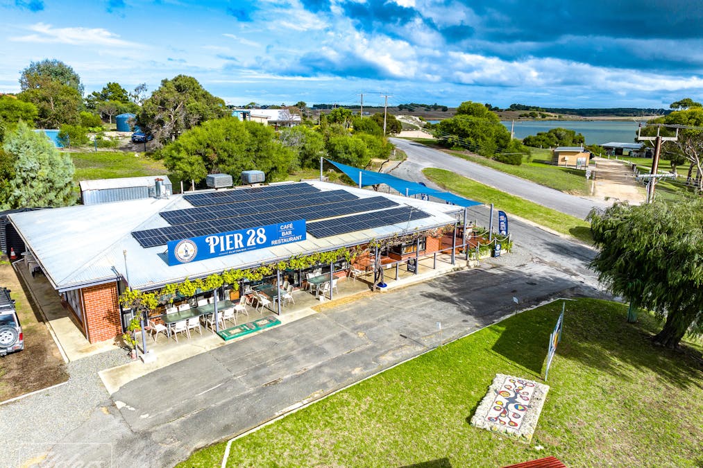 2 Alexandrina Drive, Clayton Bay, SA, 5256 - Image 14