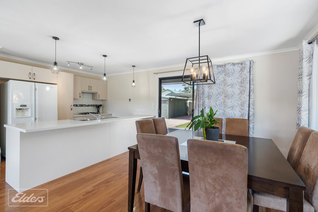 2 Alexandrina Drive, Clayton Bay, SA, 5256 - Image 9