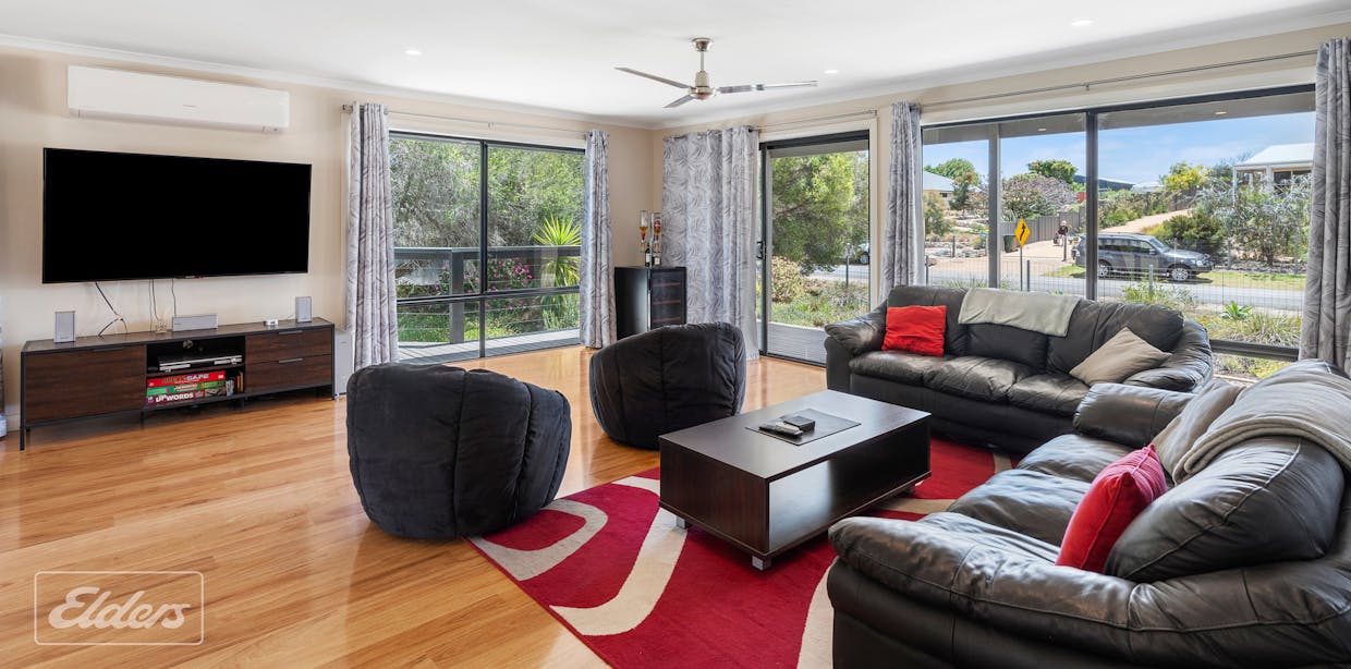 2 Alexandrina Drive, Clayton Bay, SA, 5256 - Image 10