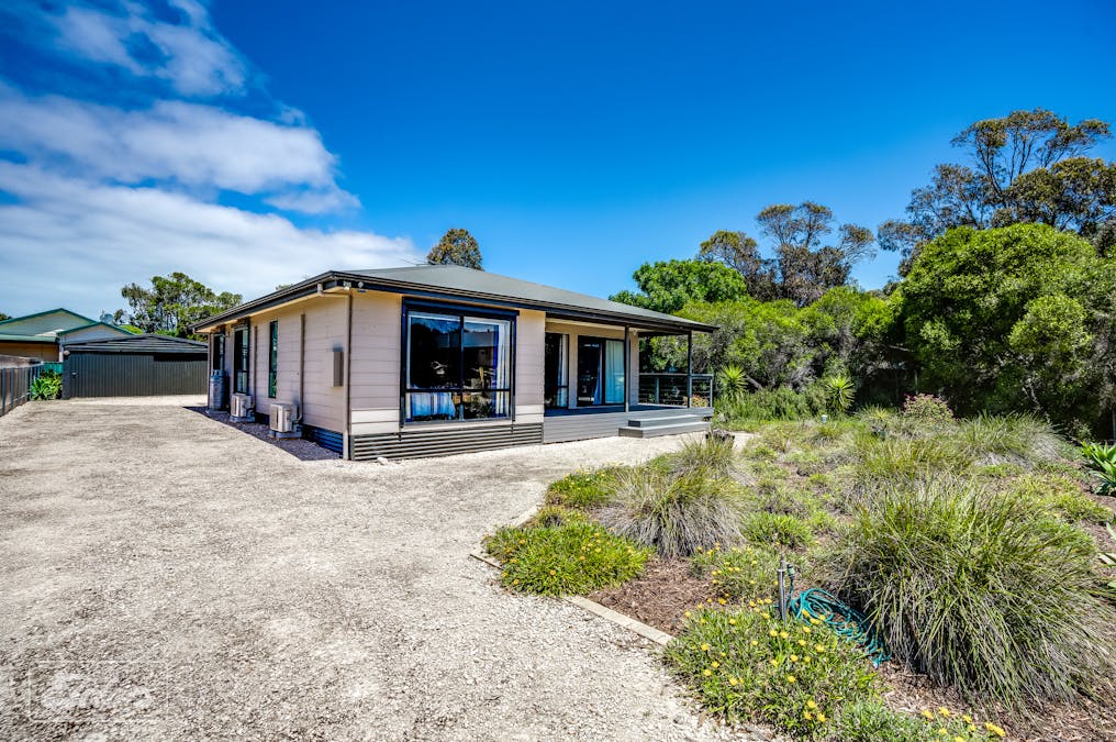 2 Alexandrina Drive, Clayton Bay, SA, 5256 - Image 15
