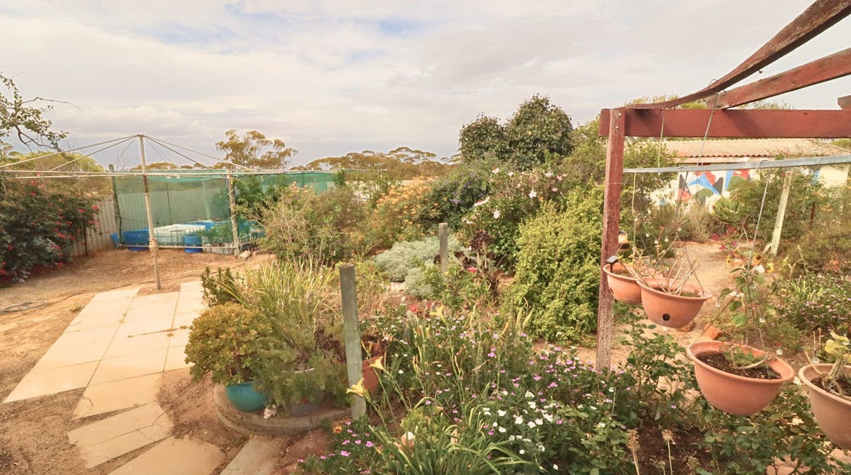 7 Jenks Street, Ballidu, WA, 6606 - Image 16