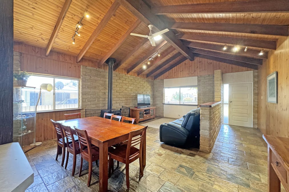 85 Burton Road, Castletown, WA, 6450 - Image 4