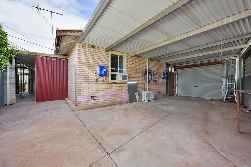 29 George Avenue, Whyalla Norrie, SA, 5608 - Image 16