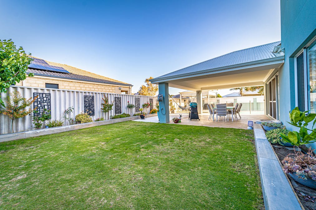 8 Isola Lane, Port Kennedy, WA, 6172 - Image 32