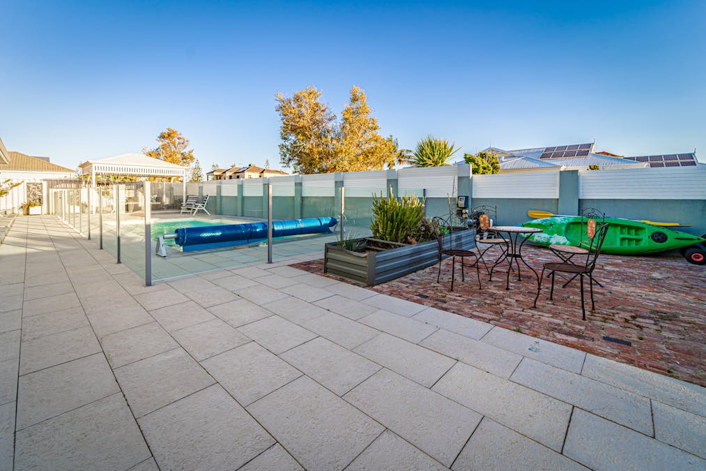 8 Isola Lane, Port Kennedy, WA, 6172 - Image 35