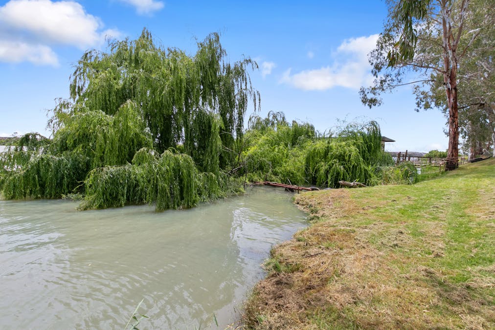768 East Front Road, Younghusband, SA, 5238 - Image 12