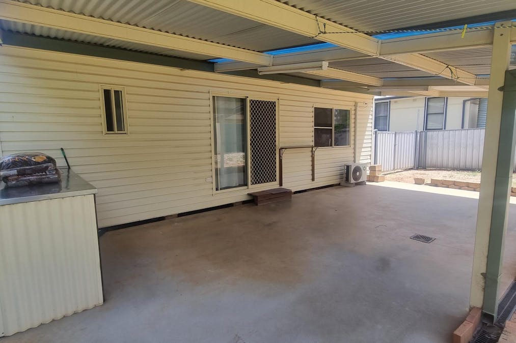 14 Kookaburra Street, Parkes, NSW, 2870 - Image 11