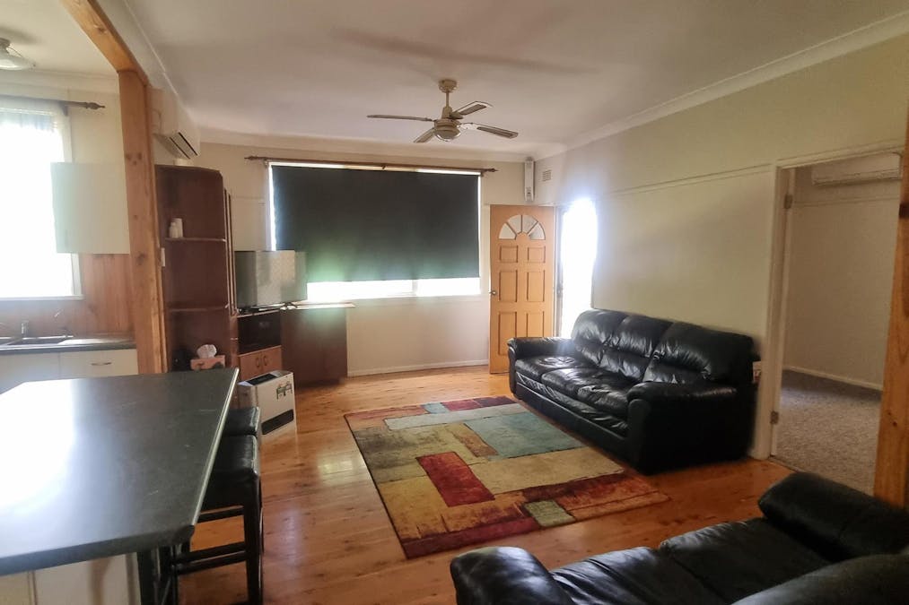 14 Kookaburra Street, Parkes, NSW, 2870 - Image 2