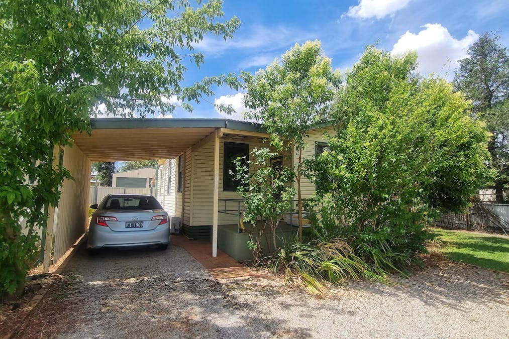14 Kookaburra Street, Parkes, NSW, 2870 - Image 1
