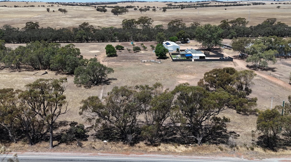 409 Northam-York Road, Muluckine, WA, 6401 - Image 2