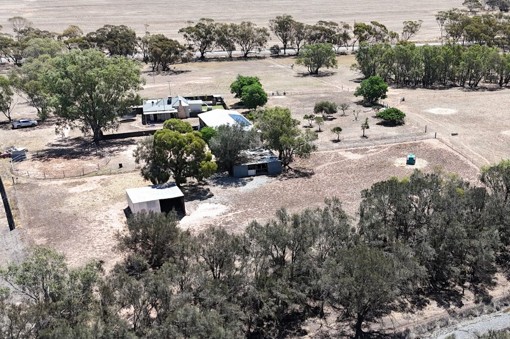409 Northam-York Road, Muluckine, WA, 6401 - Image 29