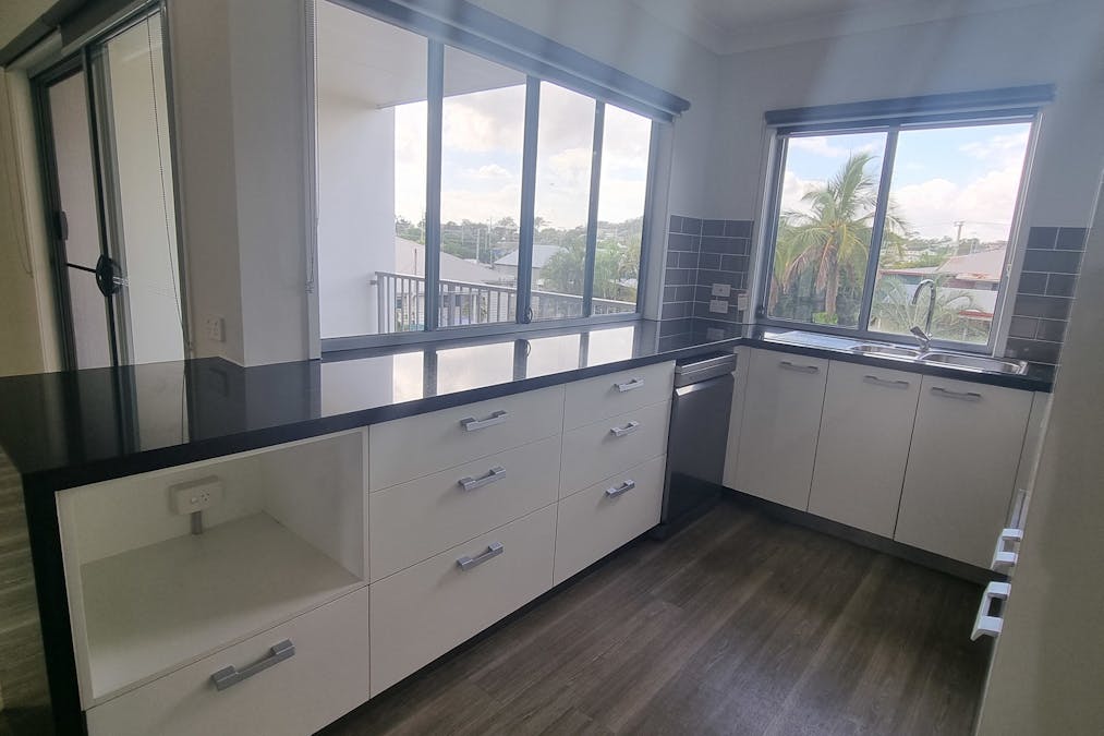 3/7 View Street, West Gladstone, QLD, 4680 - Image 5