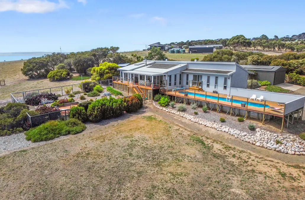 189 Cape Willoughby Road, Penneshaw, SA, 5222 - Image 3