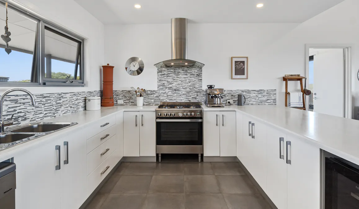 189 Cape Willoughby Road, Penneshaw, SA, 5222 - Image 12