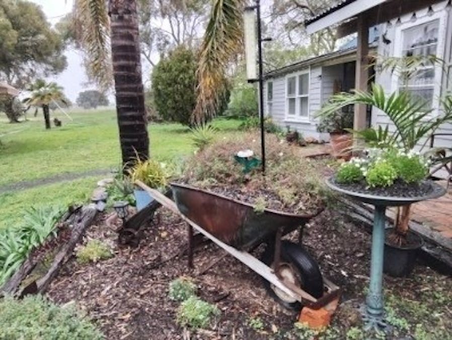 8 Webster Street, Hexham, VIC, 3273 - Image 25